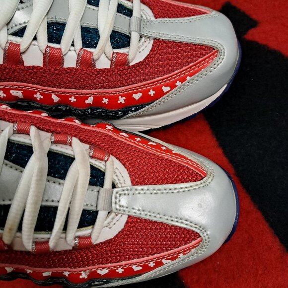 Women 7.5 / 6Y Nike Air Max 95 Ugly Christmas Sweater Sneakers - CT1593-100 - Picture 8 of 14